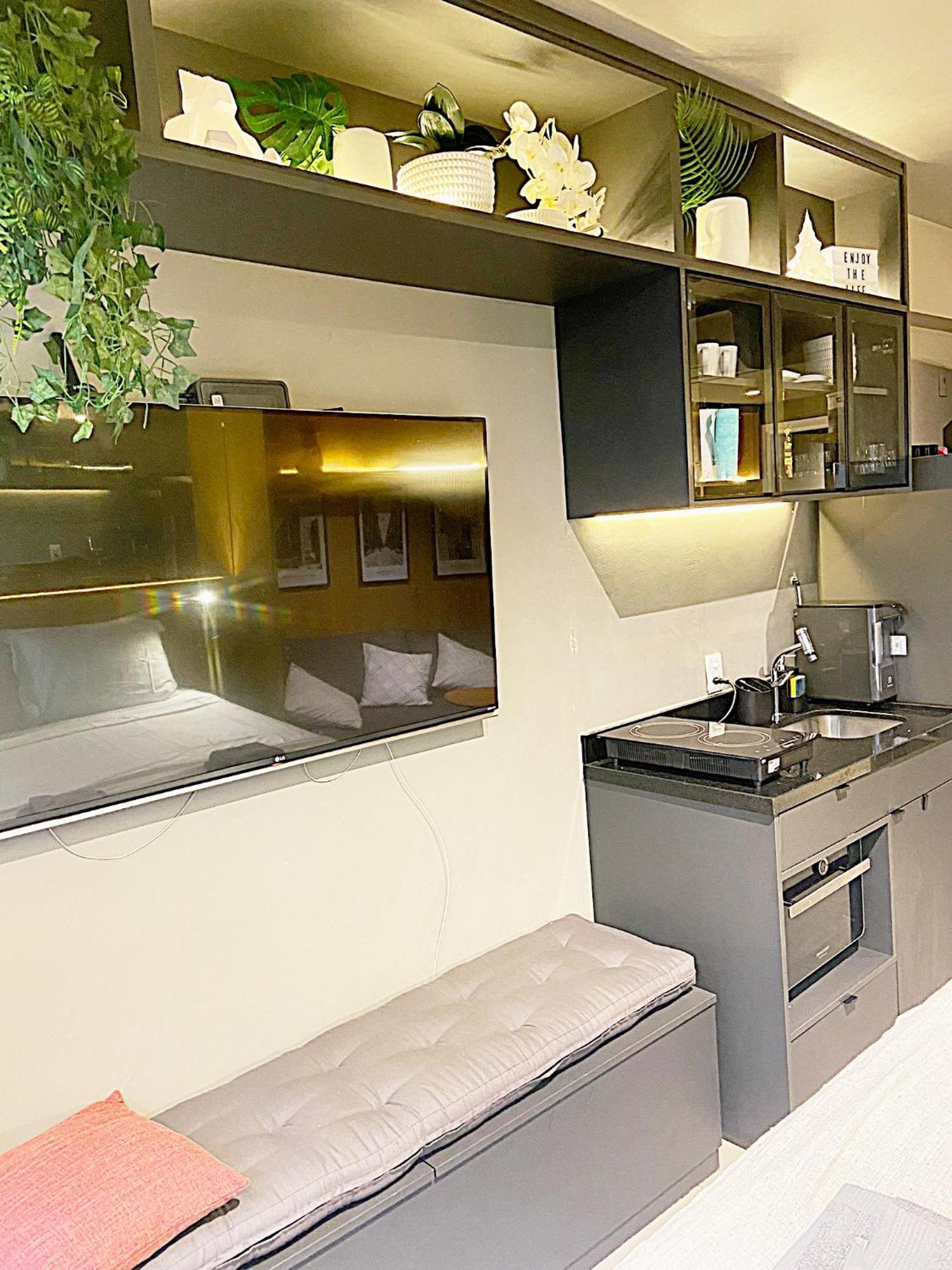 Consolacao Grey Box - De Luxo No Centro - Ar Condicionado - Cama Queen - Maquina De Lavar - Prox Metro- Cozinha Completa - Wifi 500mbps - 7 Andar Apartment Sao Paulo